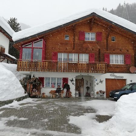 Ferienwohnung Casa Ursina Седрун Екстериор снимка