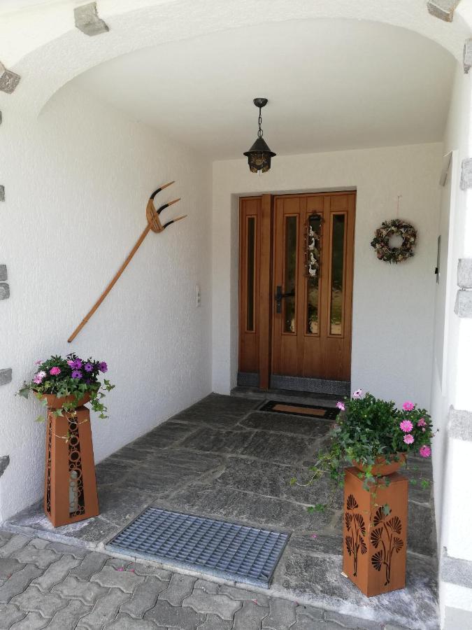 Ferienwohnung Casa Ursina Седрун Екстериор снимка