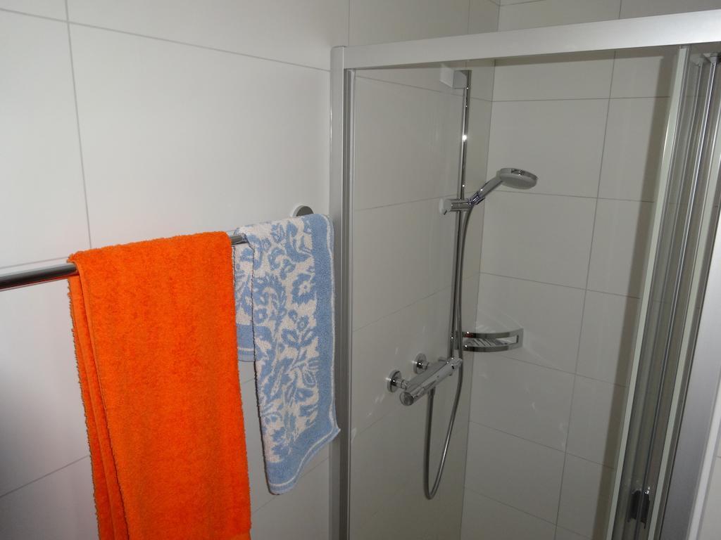 Ferienwohnung Casa Ursina Седрун Стая снимка